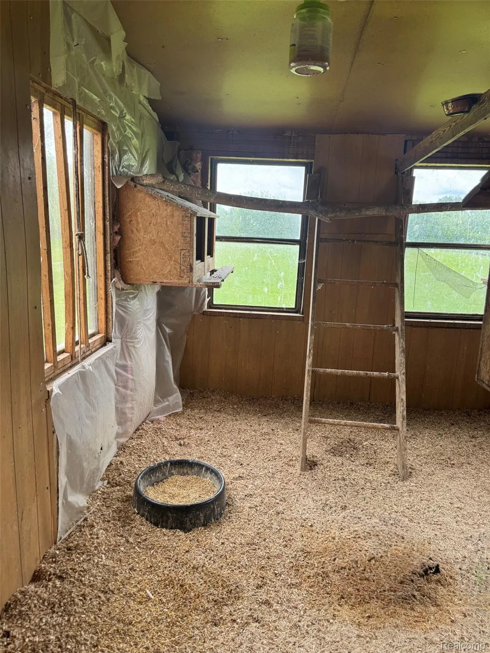 3556 E Dryden Road Dryden Township, MI 48455