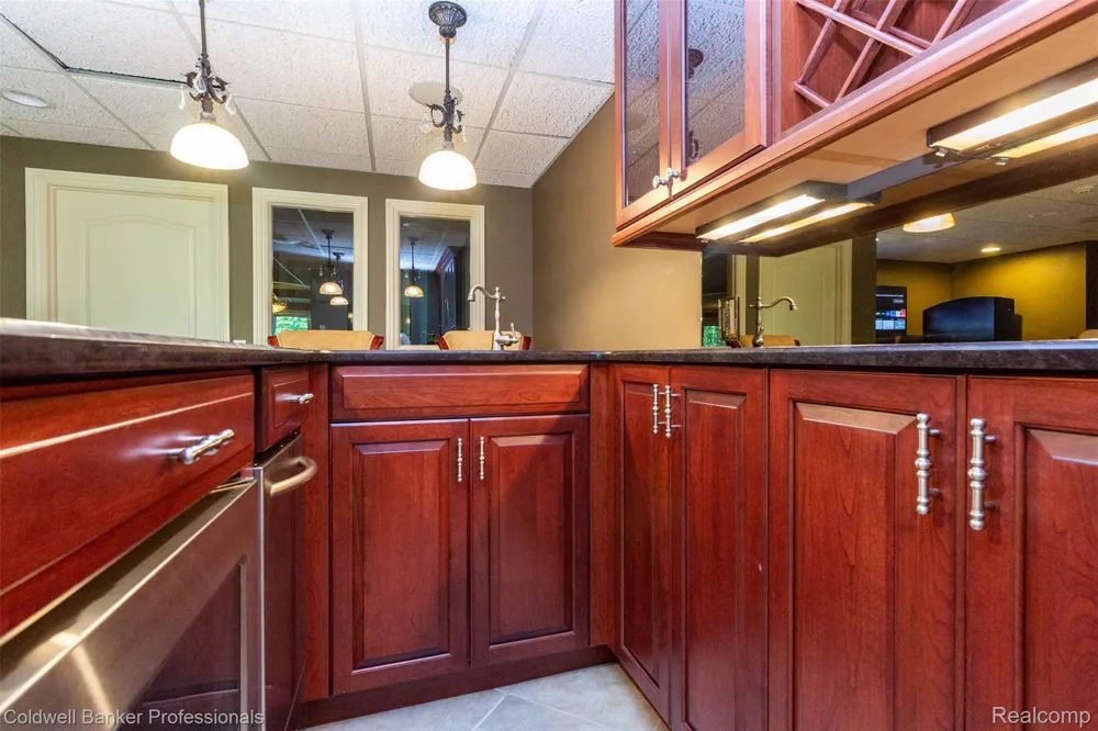 57177 Covington Drive Washington Township, MI 48094