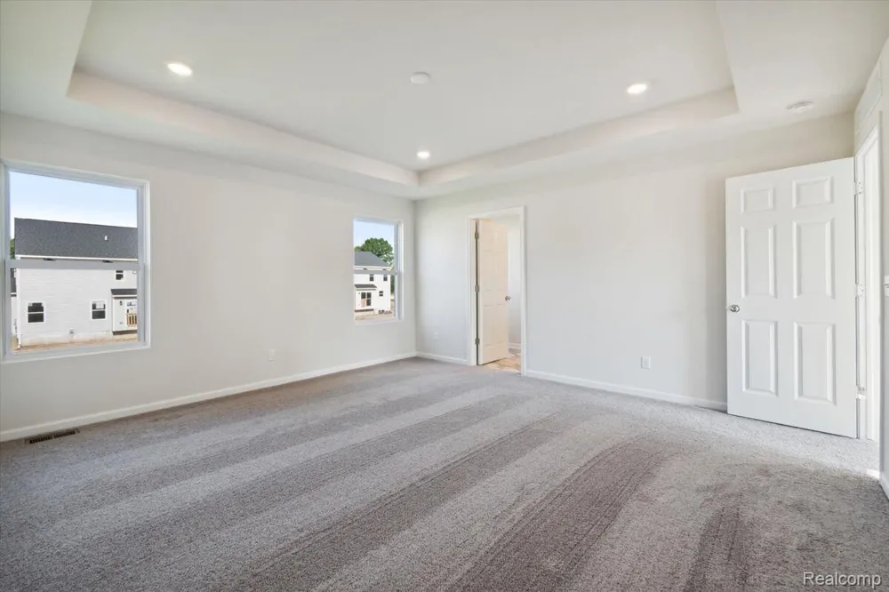 368 Edge Brook Drive Holly Township, MI 48442