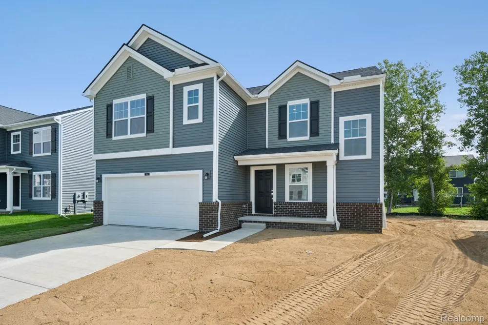 368 Edge Brook Drive Holly Township, MI 48442