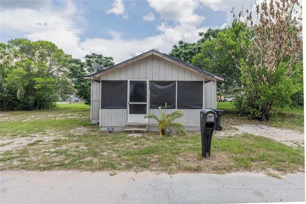 5 NORTH STREET Frostproof, FL 33843