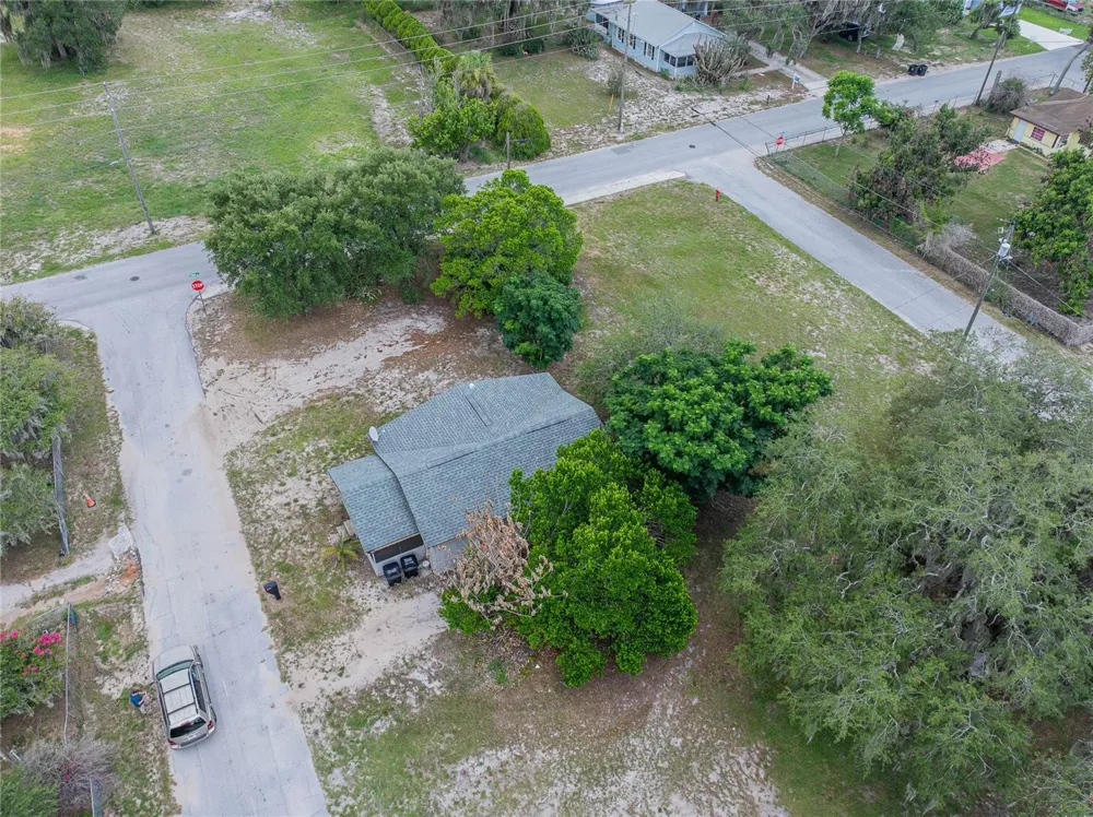 5 NORTH STREET Frostproof, FL 33843