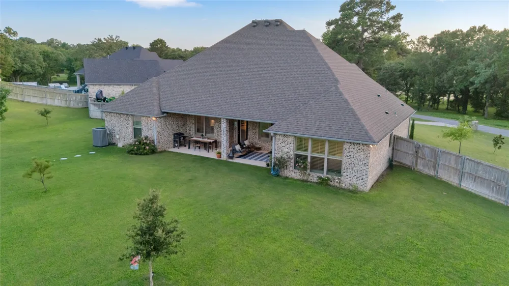 196 County Road 2309 Mineola, TX 75773