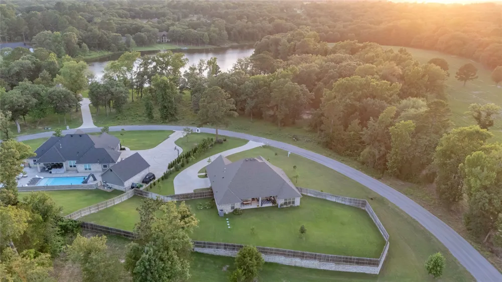 196 County Road 2309 Mineola, TX 75773