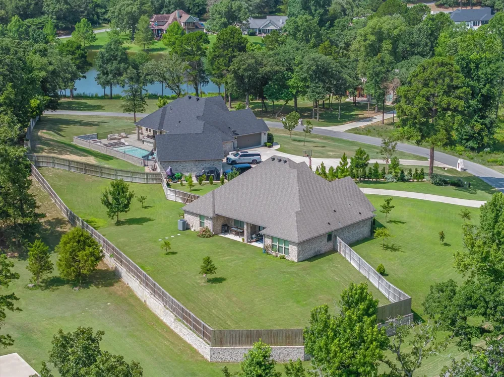196 County Road 2309 Mineola, TX 75773