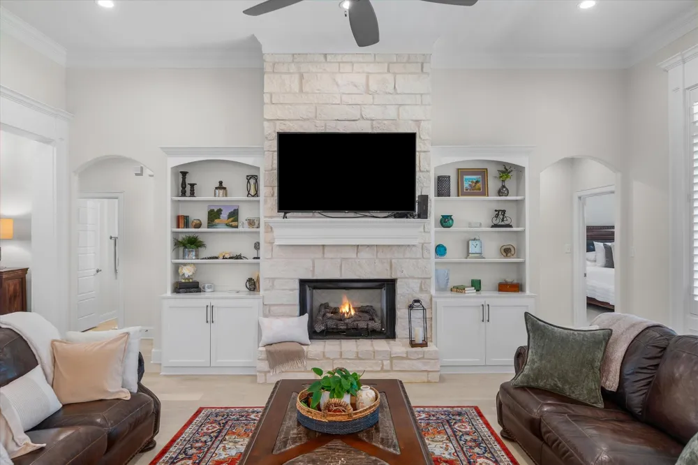 196 County Road 2309 Mineola, TX 75773