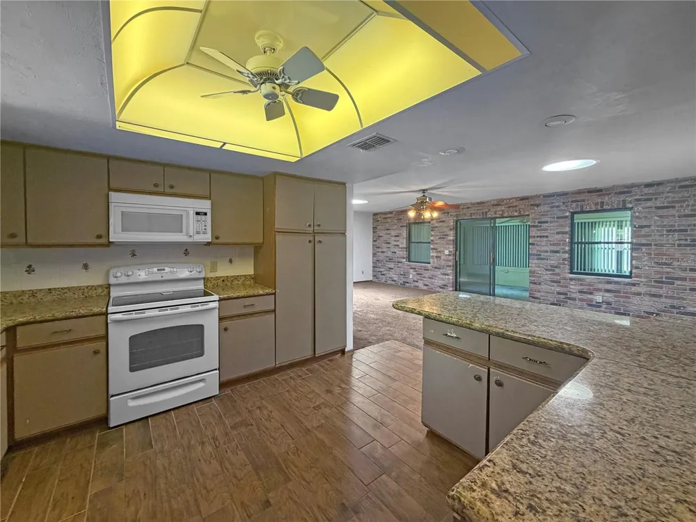 2417 TRAVELERS PALM DRIVE Edgewater, FL 32141