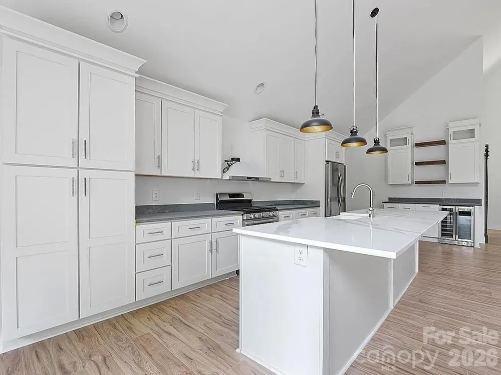 384 Cascada Vista Drive Chimney Rock, NC 28720