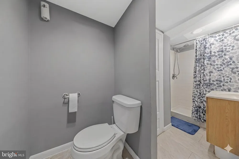 1114 MAGIE AVENUE Elizabeth, NJ 07208