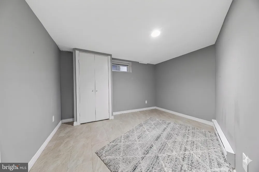 1114 MAGIE AVENUE Elizabeth, NJ 07208