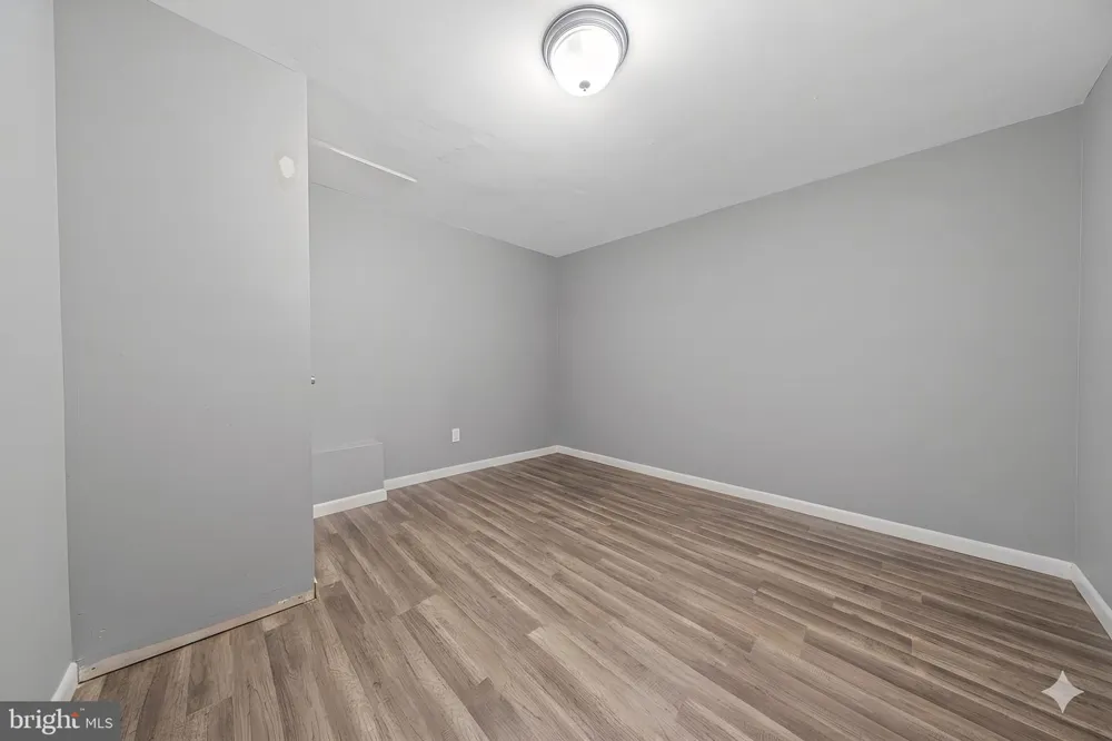 1114 MAGIE AVENUE Elizabeth, NJ 07208