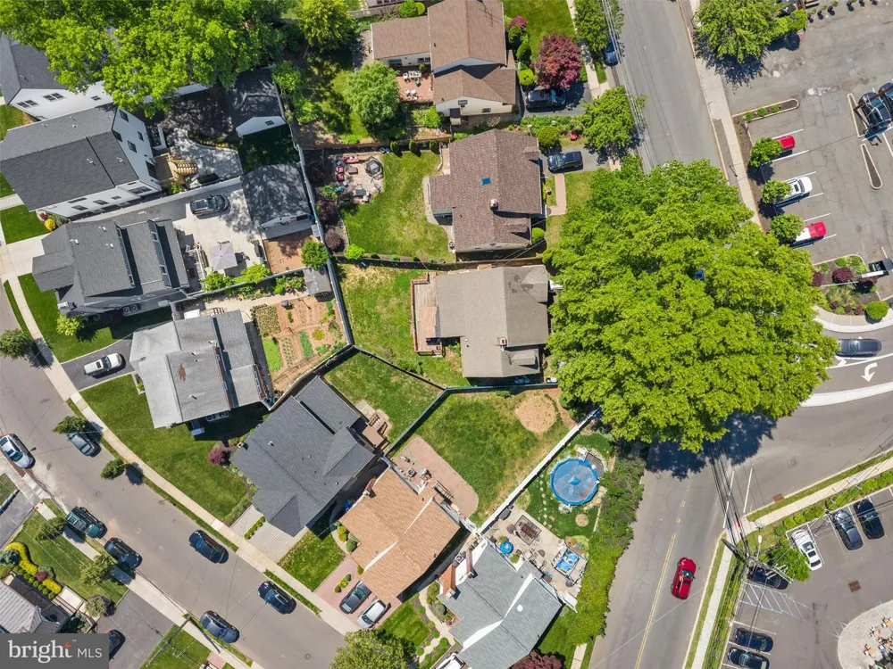 1114 MAGIE AVENUE Elizabeth, NJ 07208