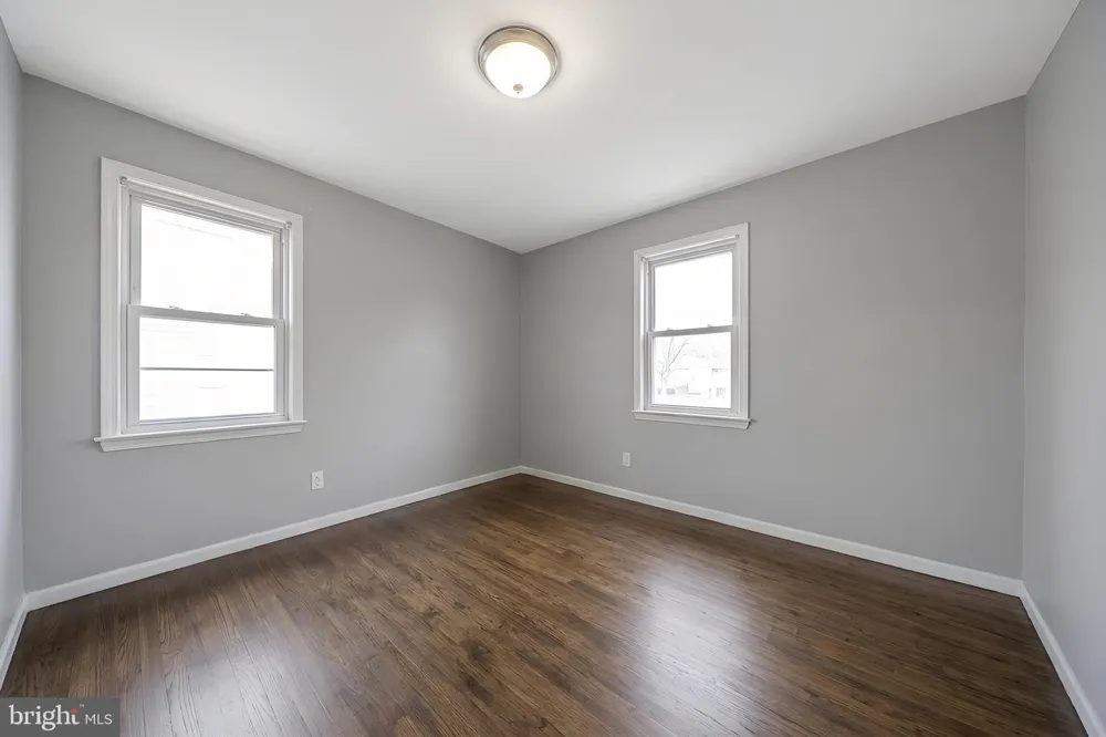 1114 MAGIE AVENUE Elizabeth, NJ 07208