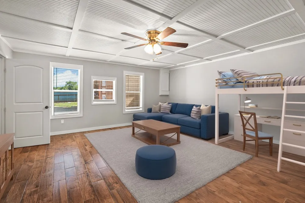 518 E College Street Gunter, TX 75058