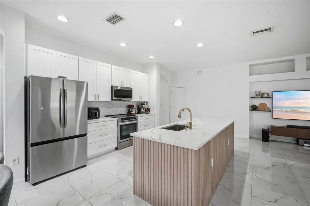 9821 JASMINE BROOK CIRCLE Land O Lakes, FL 34638