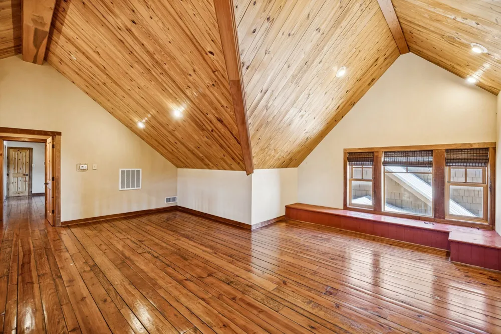 1922 Bethel Cannon Road Whitewright, TX 75491