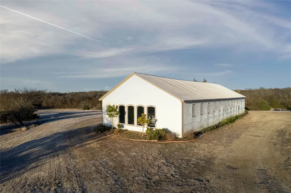 1922 Bethel Cannon Road Whitewright, TX 75491