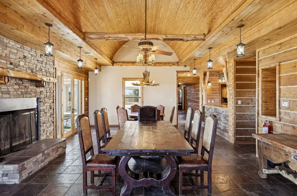 1922 Bethel Cannon Road Whitewright, TX 75491