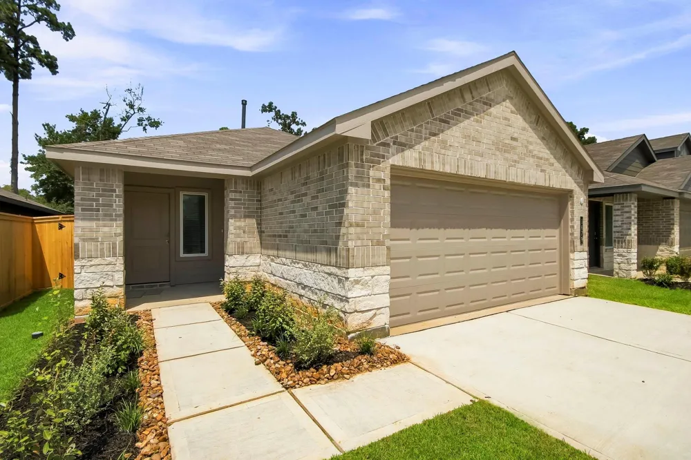 1679 Portia Lane Conroe, TX 77301