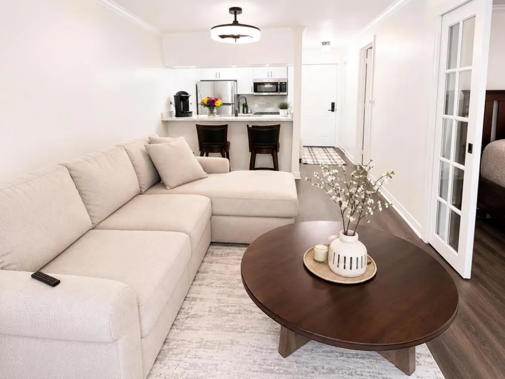 7109 Shelter Creek Lane San Bruno, CA 94066