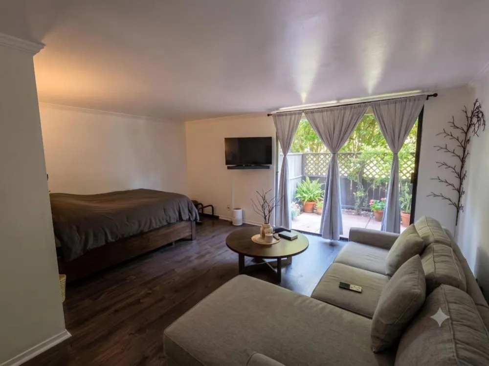 7109 Shelter Creek Lane San Bruno, CA 94066