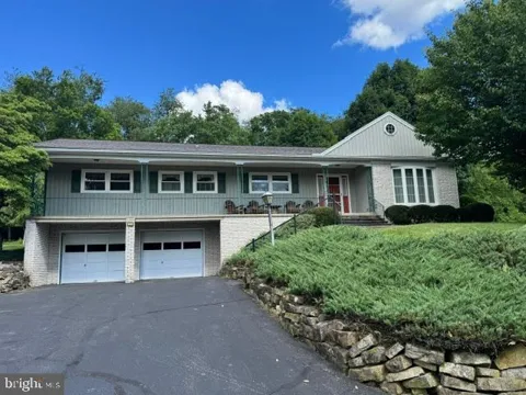 177 SCENIC DRIVE