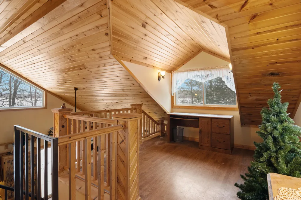 63 E Piney Road Manistee, MI 49660
