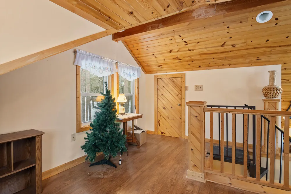 63 E Piney Road Manistee, MI 49660