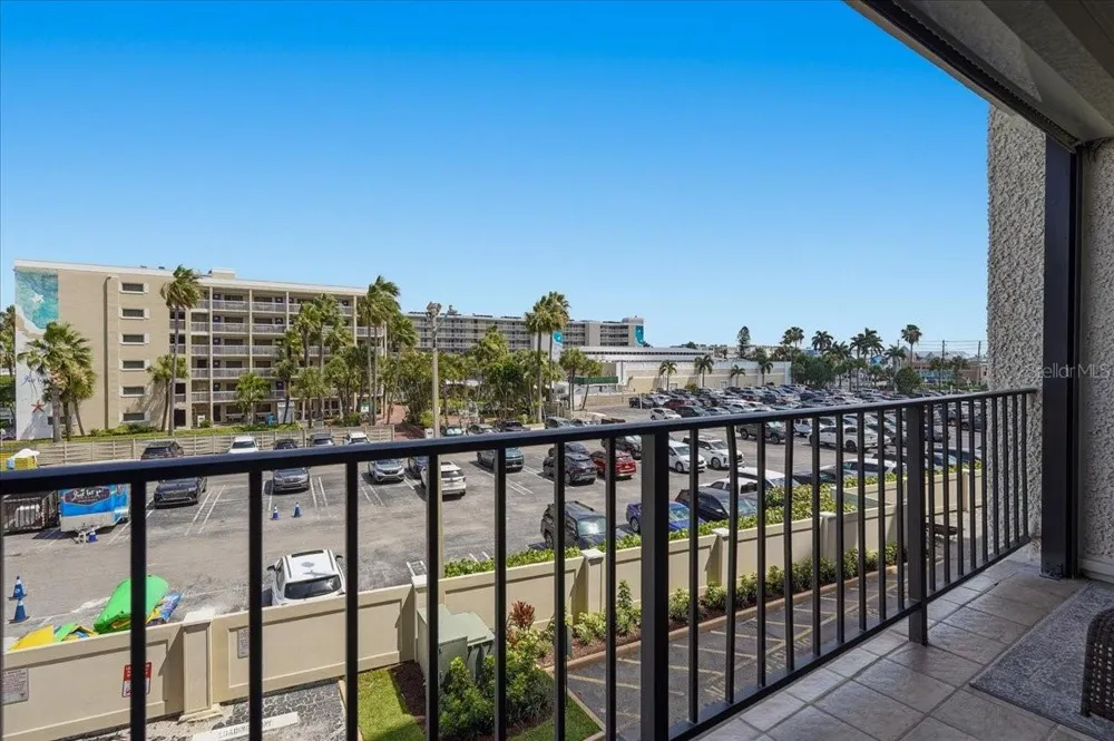 5396 GULF BOULEVARD #304 St Pete Beach, FL 33706