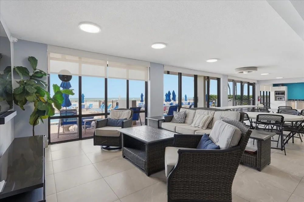 5396 GULF BOULEVARD #304 St Pete Beach, FL 33706