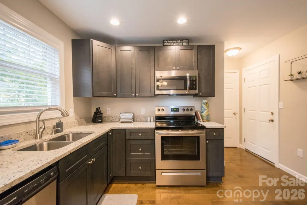 305 Jenna Clare Lane Asheville, NC 28803