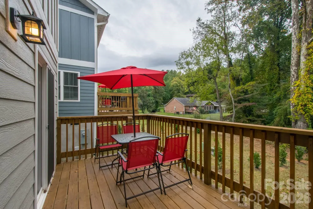 305 Jenna Clare Lane Asheville, NC 28803