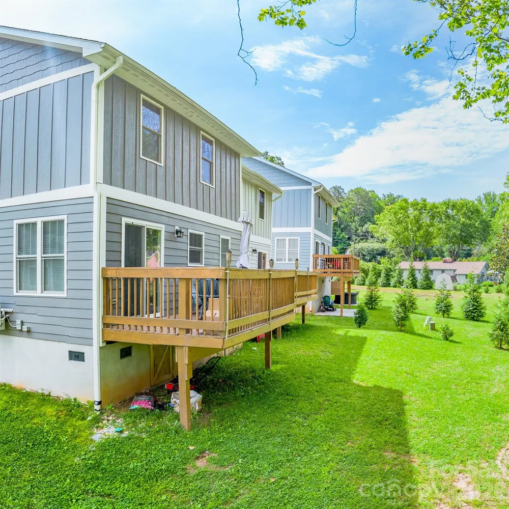 305 Jenna Clare Lane Asheville, NC 28803