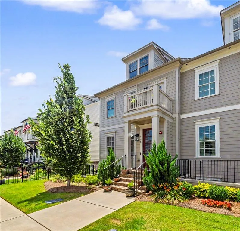 668 Brashy Street Woodstock, GA 30188