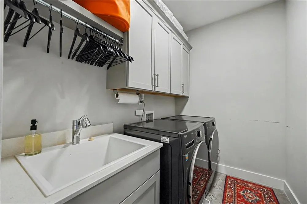 668 Brashy Street Woodstock, GA 30188