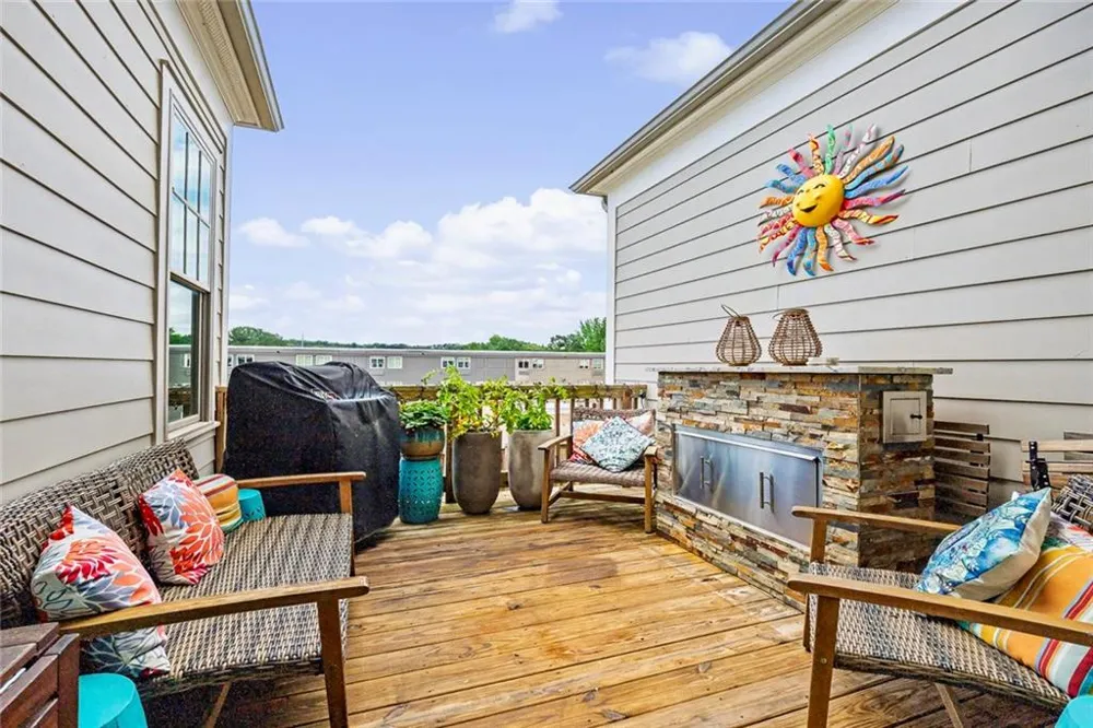 668 Brashy Street Woodstock, GA 30188