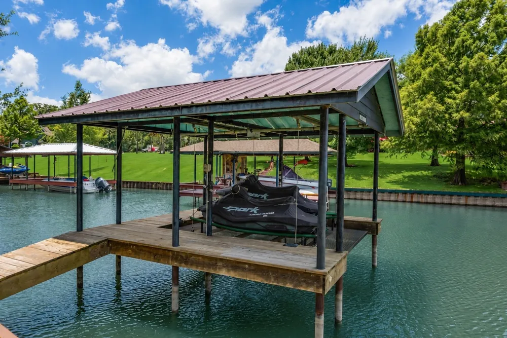 111 Bull Run Drive Streetman, TX 75859