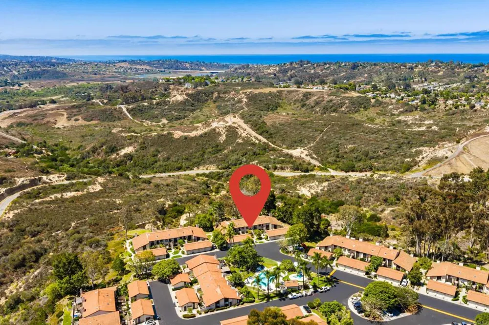 136 S Jayton Lane Encinitas, CA 92024