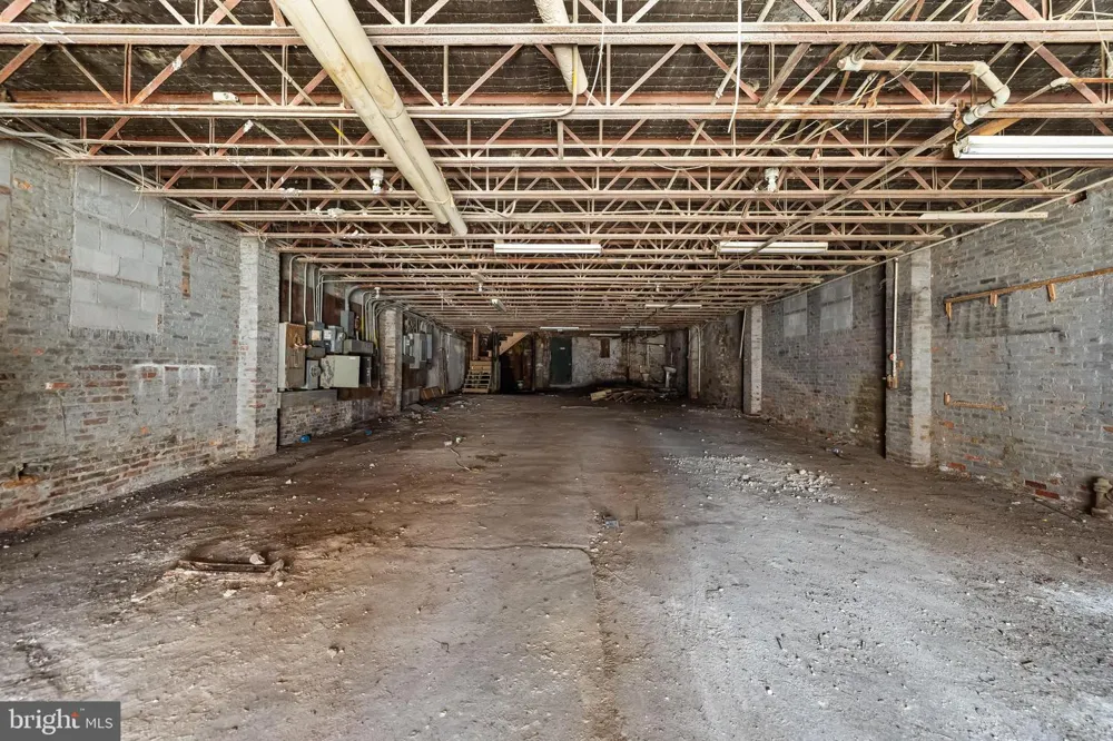 858 TYSON STREET Baltimore, MD 21201