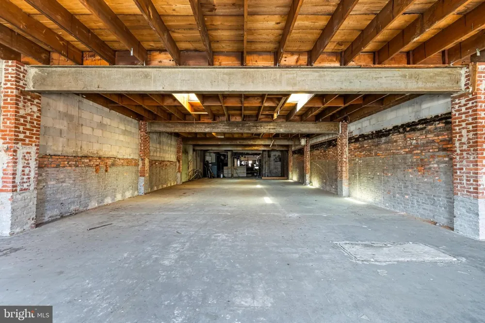 858 TYSON STREET Baltimore, MD 21201