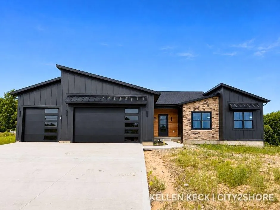8681 Bosque Drive Caledonia, MI 49316