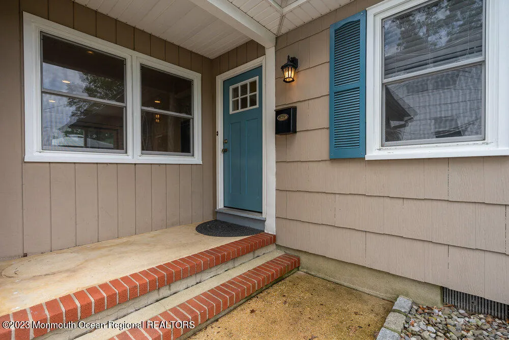 802 Laura Herbert Drive Point Pleasant, NJ 08742