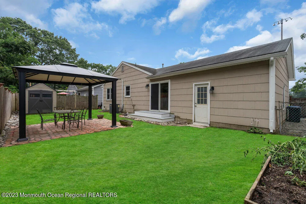 802 Laura Herbert Drive Point Pleasant, NJ 08742
