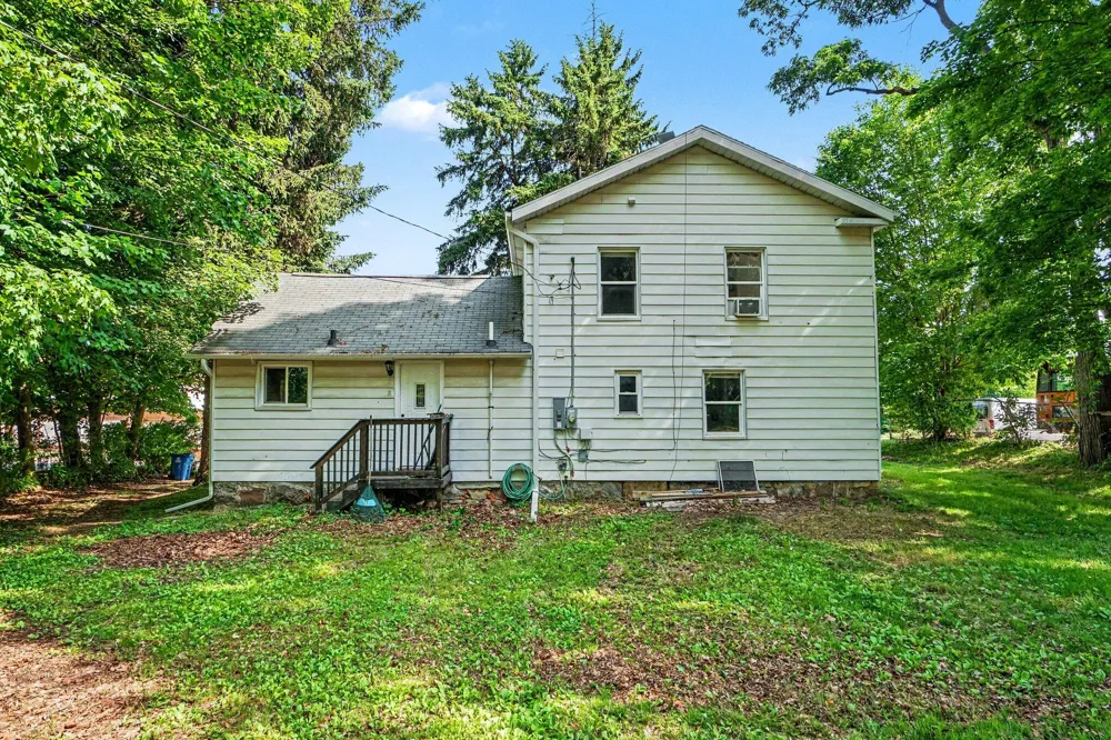 338 College Street Olivet City, MI 49076