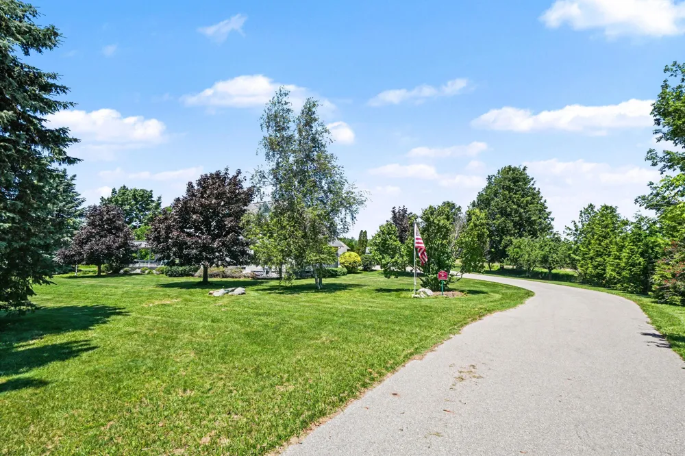 7019 109th Avenue Casco Township, MI 49090