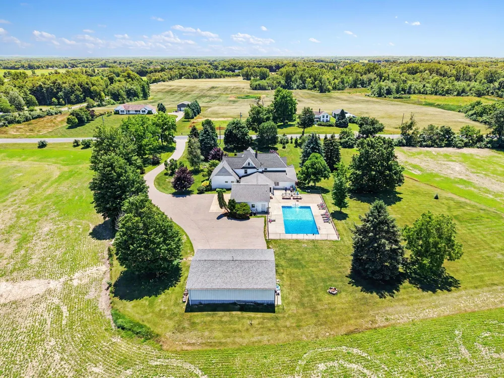 7019 109th Avenue Casco Township, MI 49090