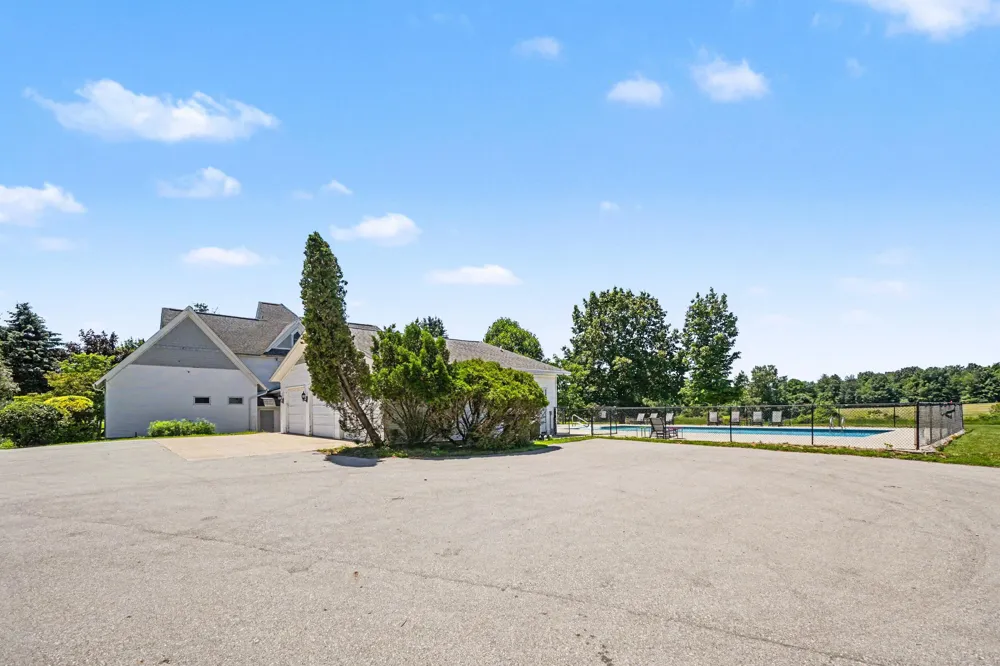 7019 109th Avenue Casco Township, MI 49090
