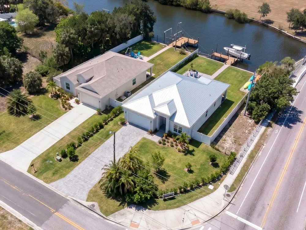 601 FLAMINGO DRIVE Apollo Beach, FL 33572