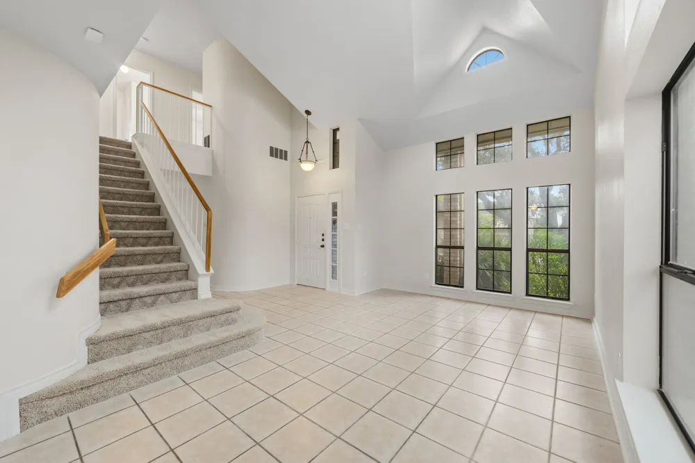 8712 Coastal Drive Austin, TX 78749