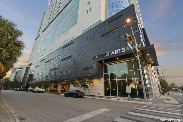 123 LEXINGTON AVE #1308 San Antonio, TX 78205